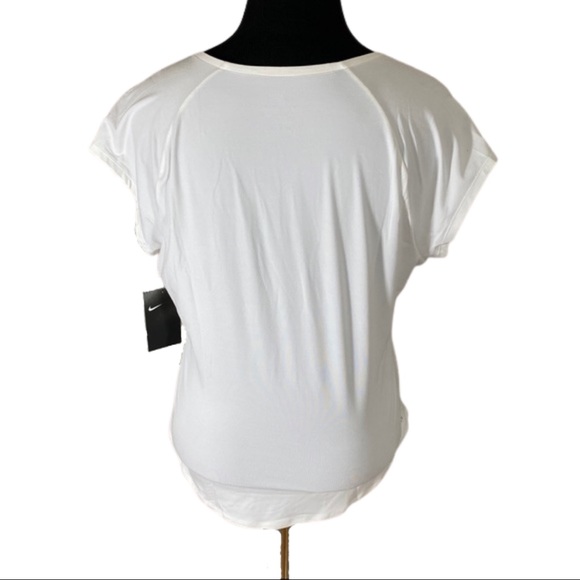 NikeCourt Women’s Dri-Fit Shirt (XL) - Picture 2 of 3